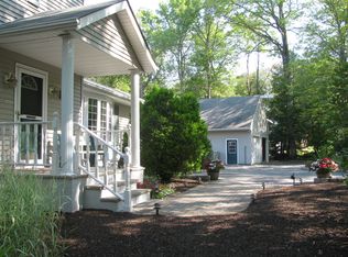 269 Cozy Lake Rd, Oak Ridge, NJ 07438