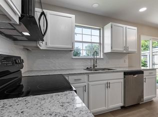 1984 Dogwood Pl, Springdale, AR 72762