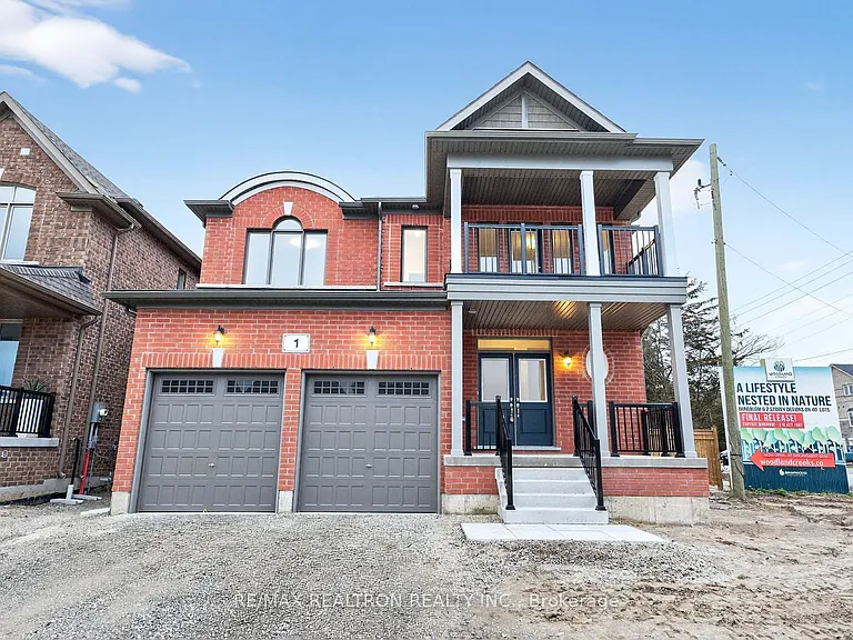 1 Wakefield Blvd — Photo 1