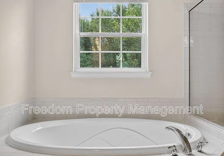 7629 Hamelin Ln — Photo 28