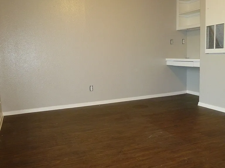 3000 Guadalupe St #313 — Photo 5