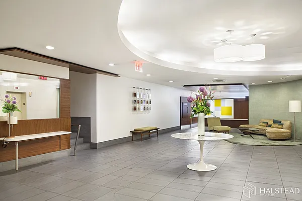 Rented by Halstead Real Estate | media 37