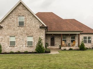 1129 Pruitt Ln, Gallatin, TN 37066