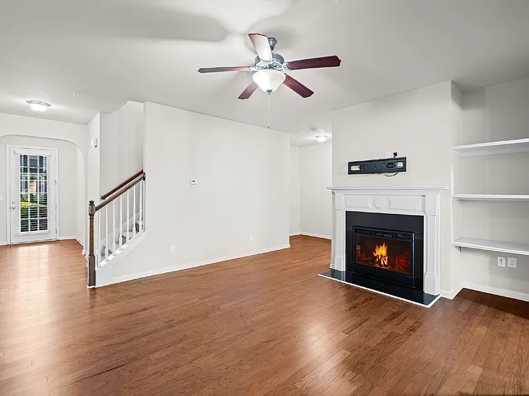 6222 Story Cir — Photo 10