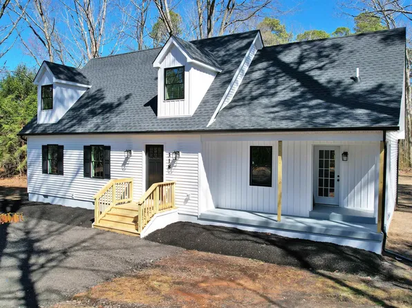 318 Millville Ave, Milmay, NJ 08340