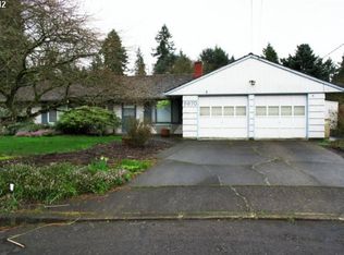 5670 Fernbrook Way, Lake Oswego, OR 97035