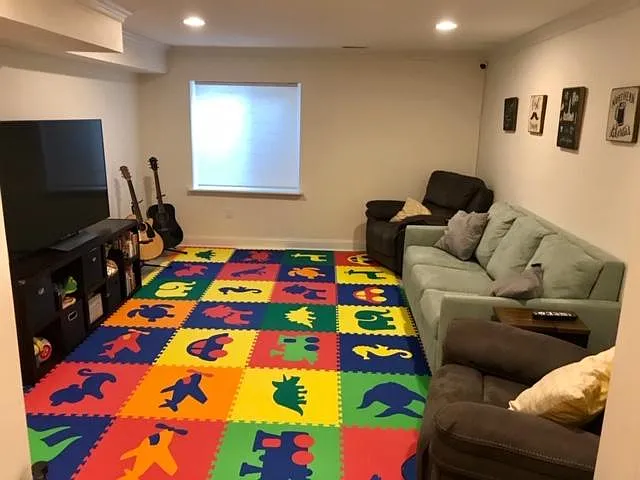 Fully finished basement (currently used as playroom/TV room)