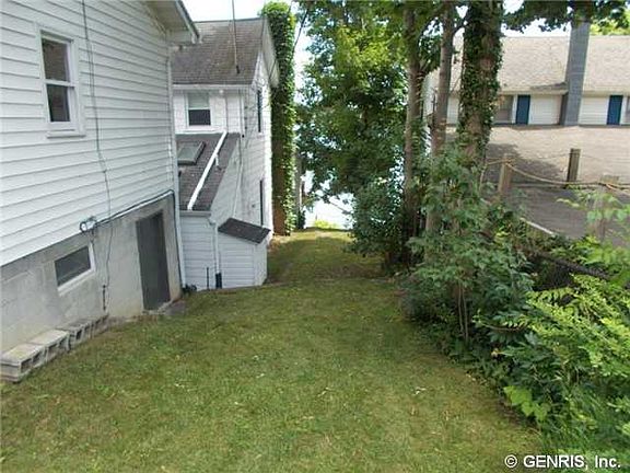 5th image of 3789 Cluny Point