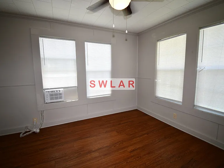 1028 Alamo St — Photo 4
