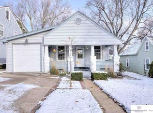 5810 Walnut St, Omaha, NE 68106