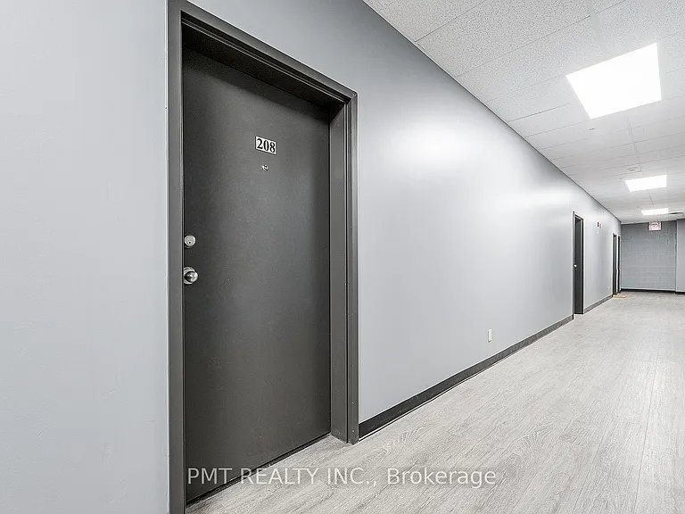 150 Colborne St #208 — Photo 20