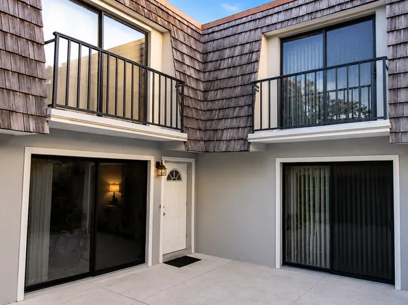 760 NW 10th Ter #C, Stuart, FL 34994