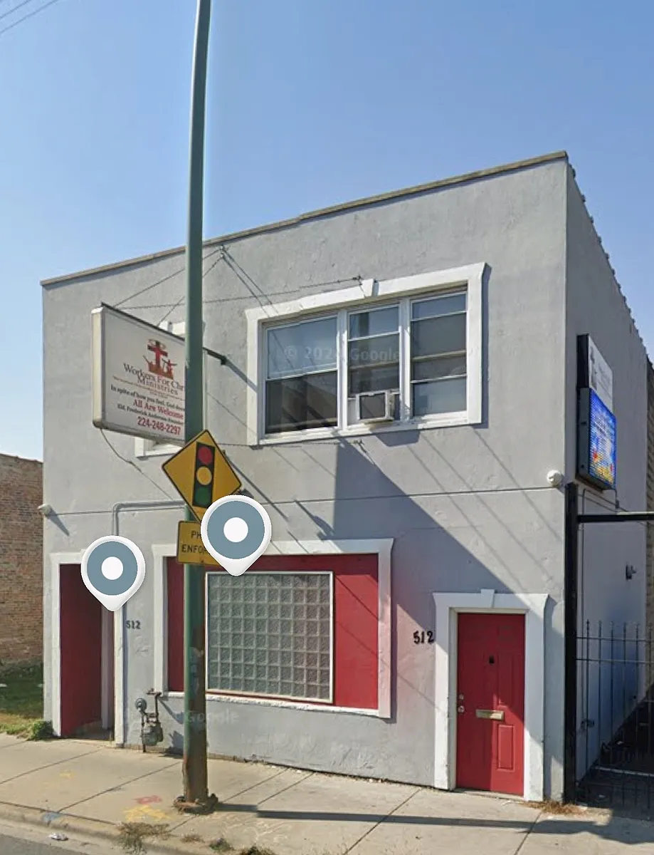 Building Photo - 512 S Cicero Ave #2