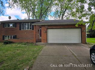 3544 Golfside Rd, Ypsilanti, MI 48197