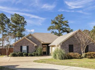 409 Bedford Pl, Brandon, MS 39047