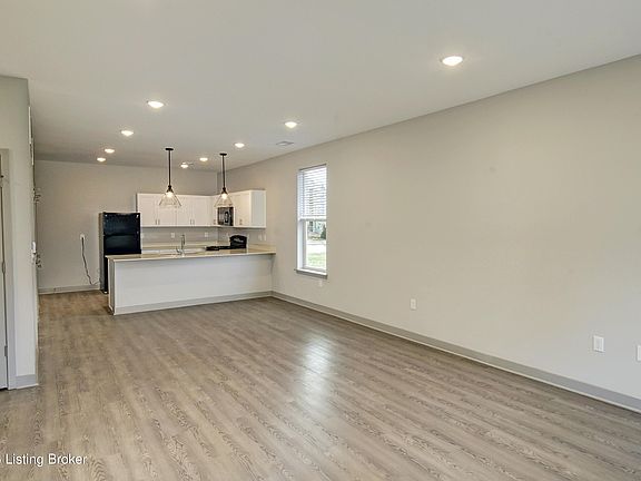 4th image of 11715 Longevity Ln