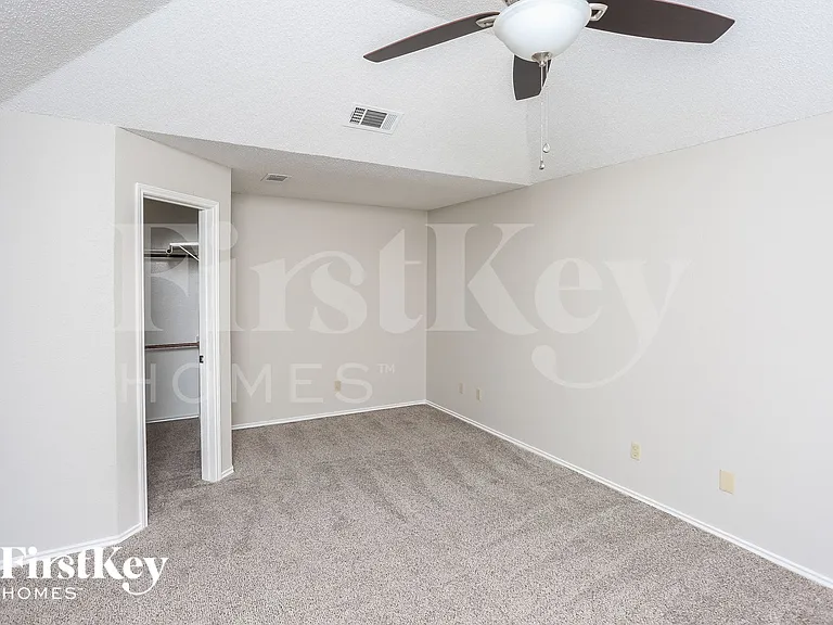 928 Micarta Dr — Photo 10