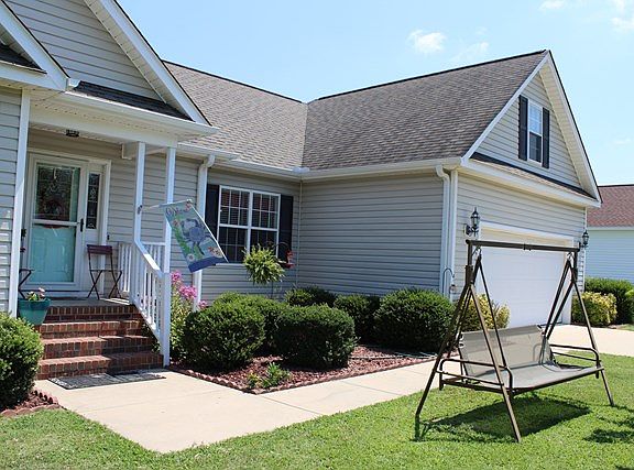 2nd image of 203 Killdeer Dr