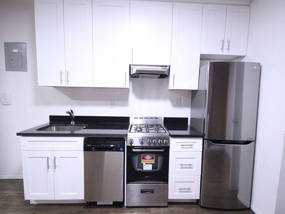 1st image of 273 E 10th St APT 6