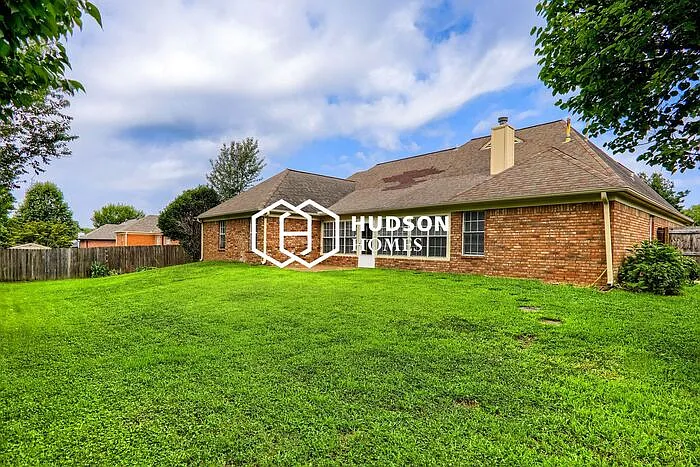6519 Daybreak Dr — Photo 29