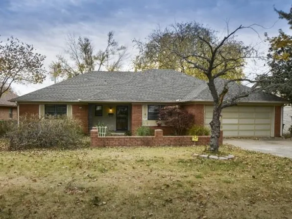 5722 E 43rd St S, Tulsa, OK 74135