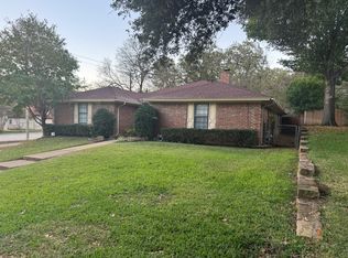 1401 Tiffany Forest Ln, Grapevine, TX 76051