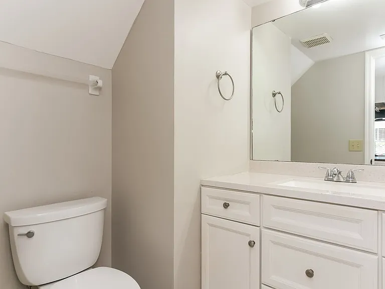 11904 Atlin Dr — Photo 15