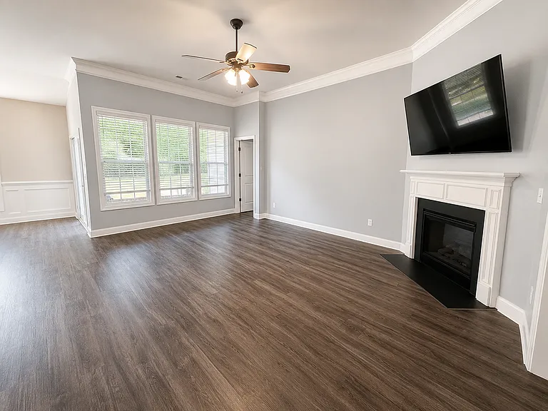 660 Scarlet Baby Dr — Photo 21