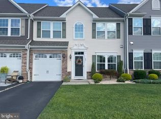 40 Heals Farm Rd, Burlington, NJ 08016