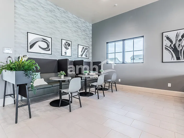 1496 N Garnet Creek Ave — Photo 29