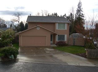 211 NE 68th St, Vancouver, WA 98665