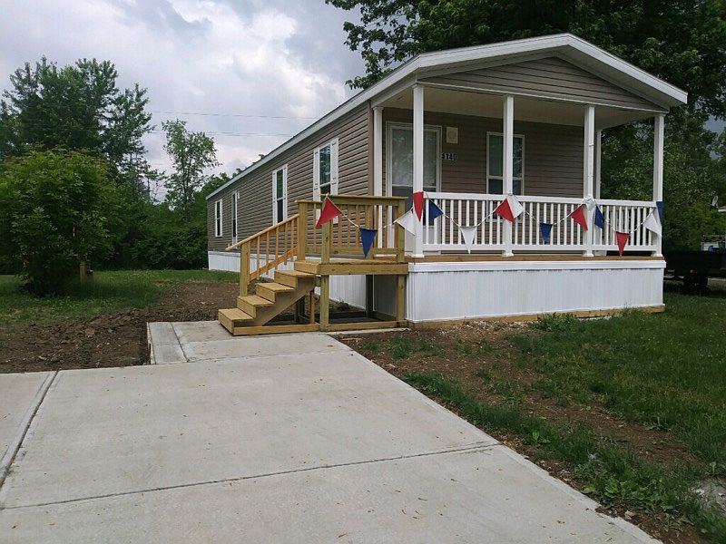 1st image of 4140 Hickory Knoll Dr