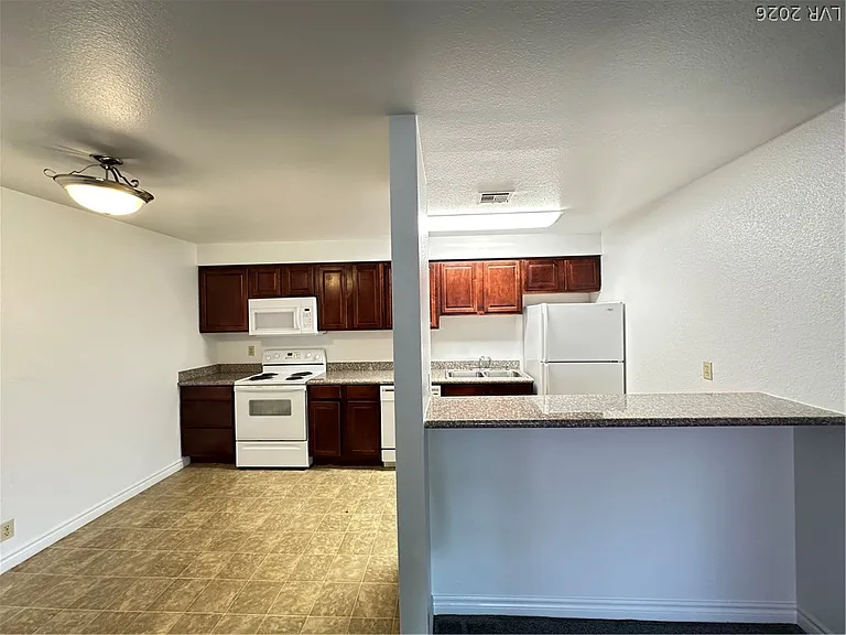 4340 Sandy River Dr #84 — Photo 6