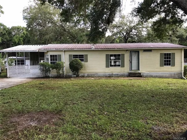 7881 E Southlake Dr, Floral City, FL 34436