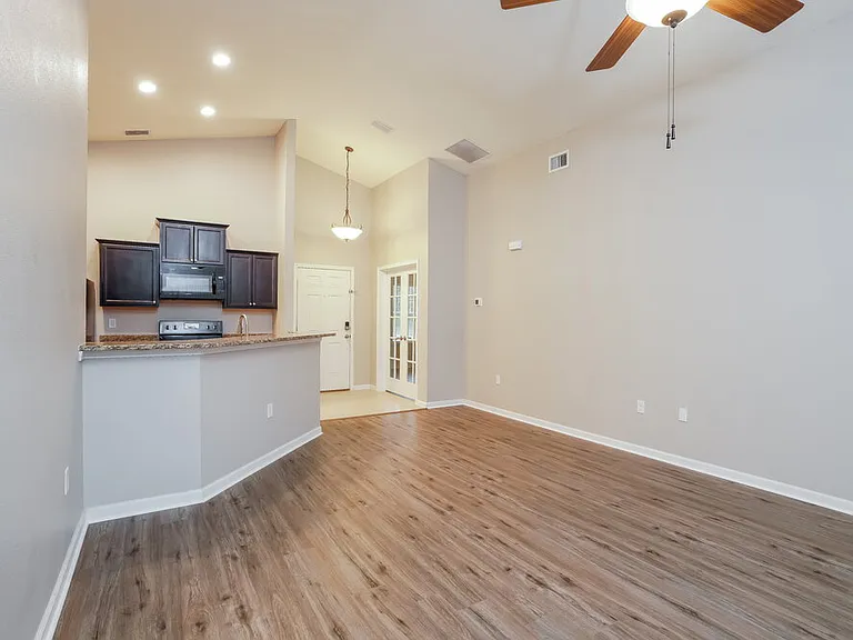 3340 Ridgeview Dr — Photo 6