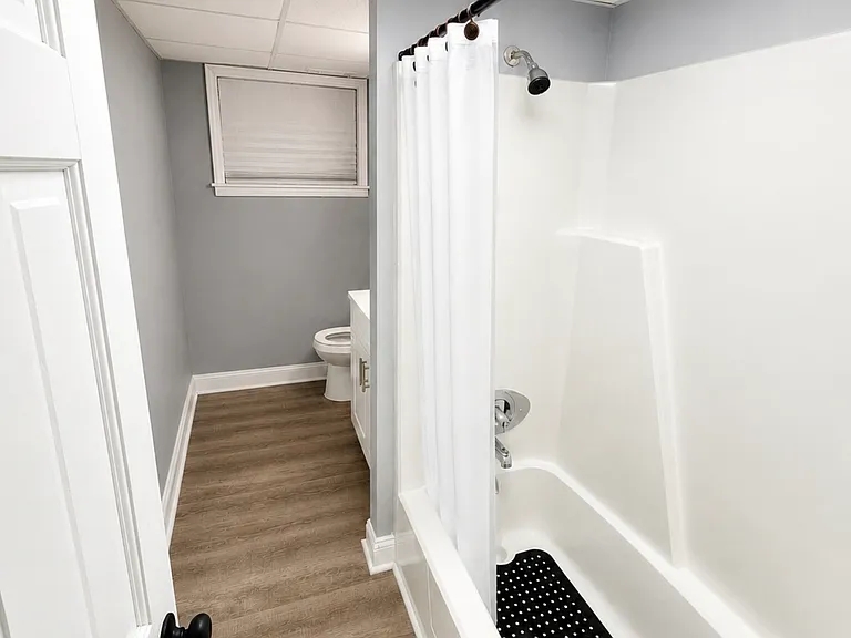 4491 Buckingham Cir #2 — Photo 4