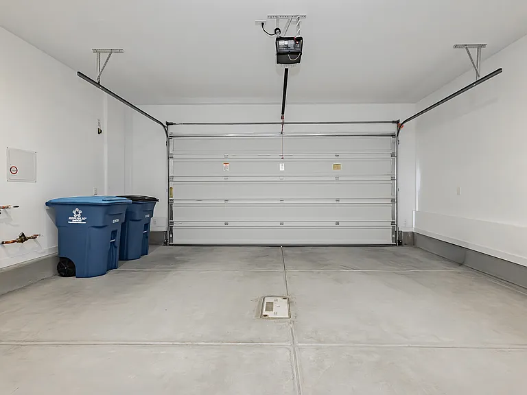 1420 Song Lark Ln — Photo 31