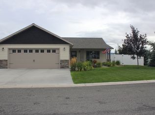 1213 Powder River Ct, Helena, MT 59602