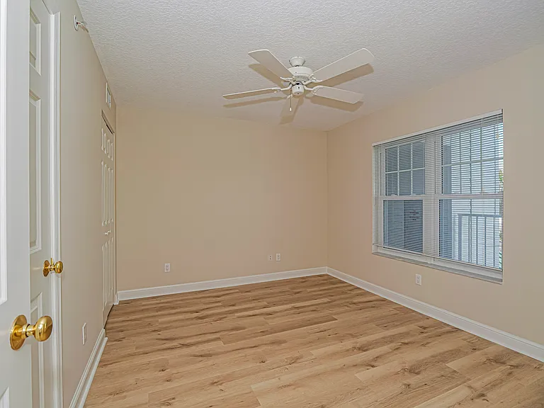 2700 Ocean Dr #208S — Photo 27