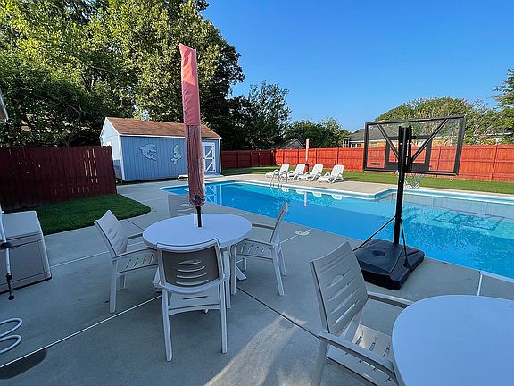 3rd image of 269 Overholt Dr
