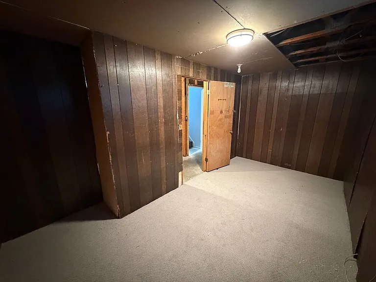 286 Paulette Way — Photo 29