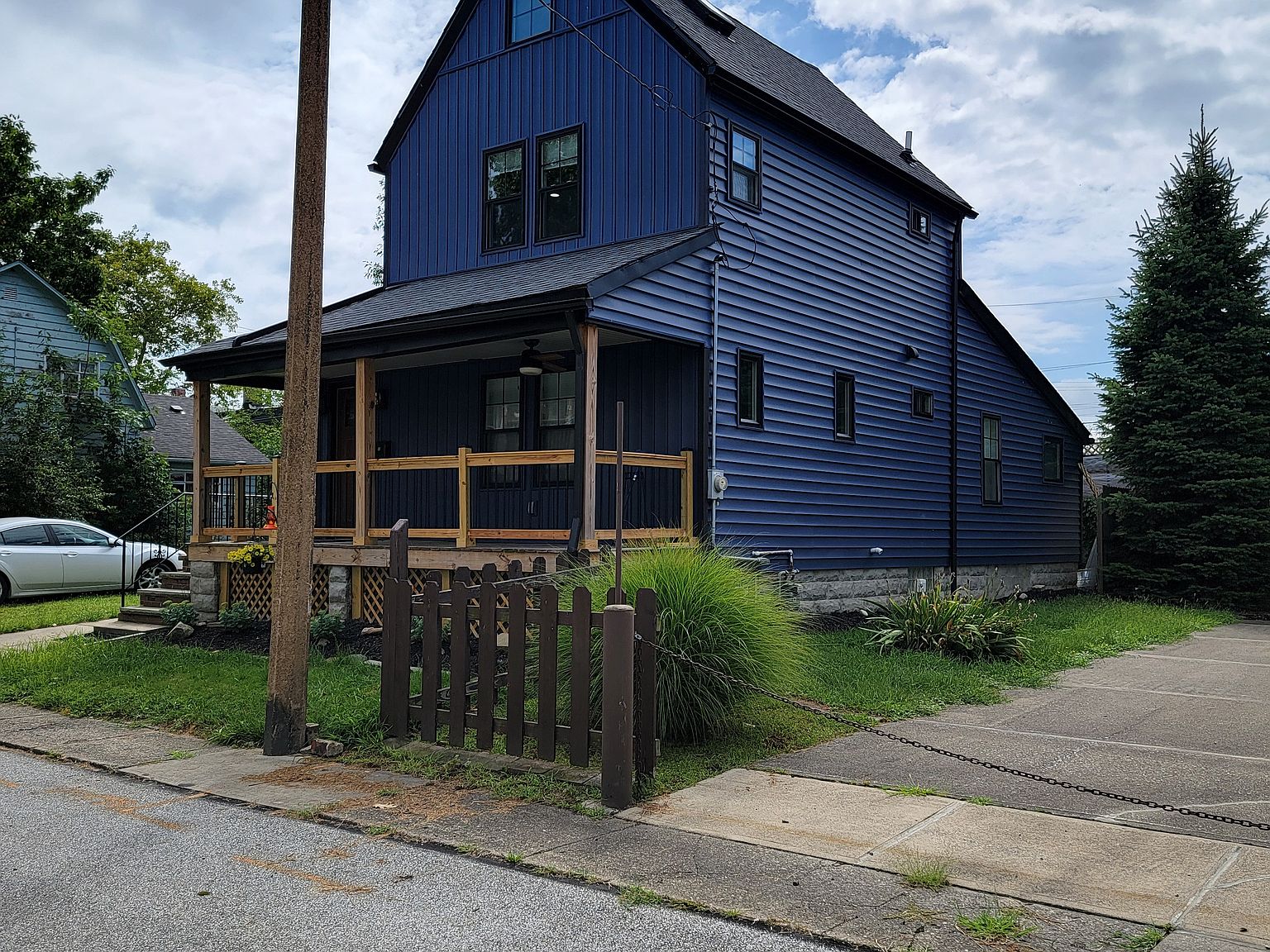 18 Brookfield Ave #B, Cleveland, OH 44110 | Zillow