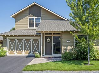250 Split Rail Ln, Redmond, OR 97756