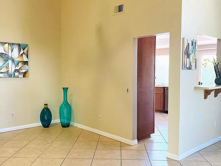 12560 Rideabout Ct — Photo 4