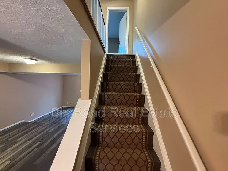 1415 Villa Ct #1 — Photo 11