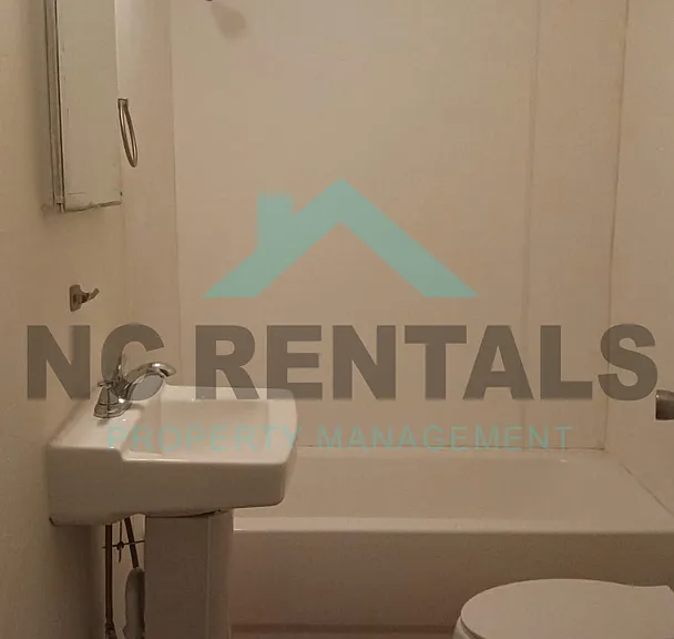 307 N Parker St #305 — Photo 14