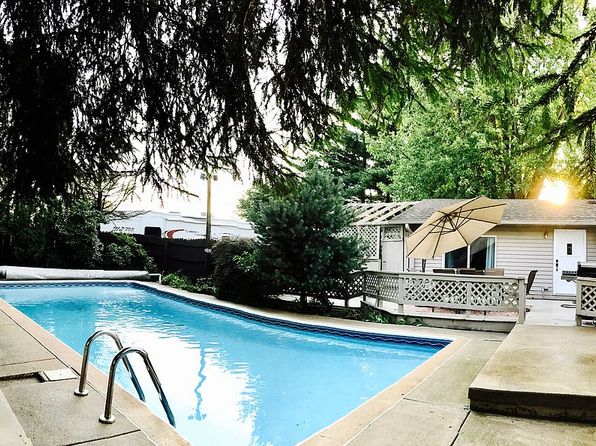 140 S Spriggs Blvd