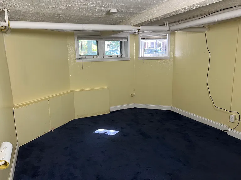 1521 Hubbard St #2 — Photo 3
