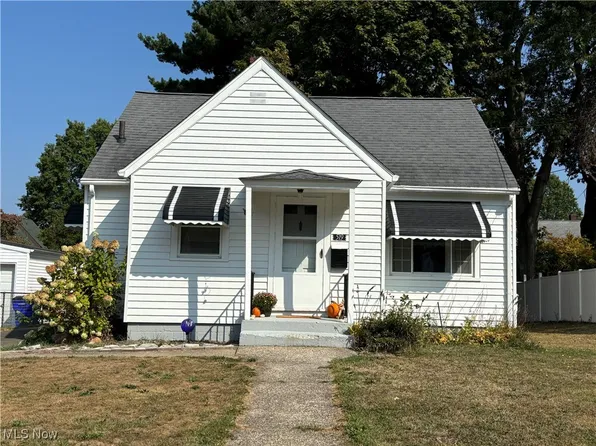 519 Tappan Ct, Ravenna, OH 44266