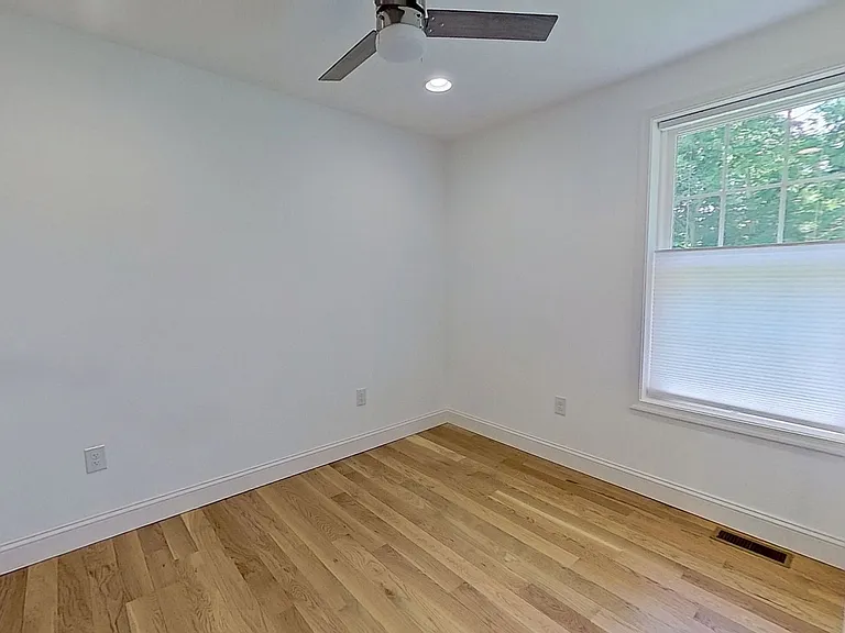 1443 W College Ave — Photo 4